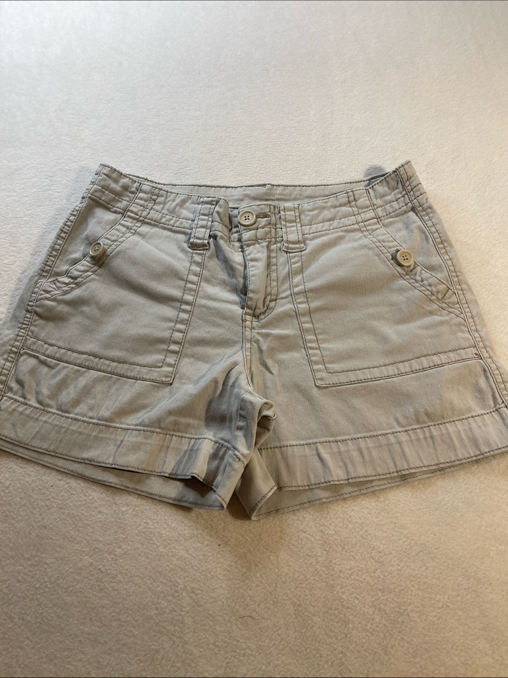 Faded Glory Light khaki Beige utility Pocket Shorts WOMENS SIZE 4